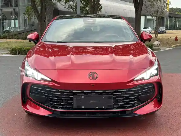 MG MG7 2023
