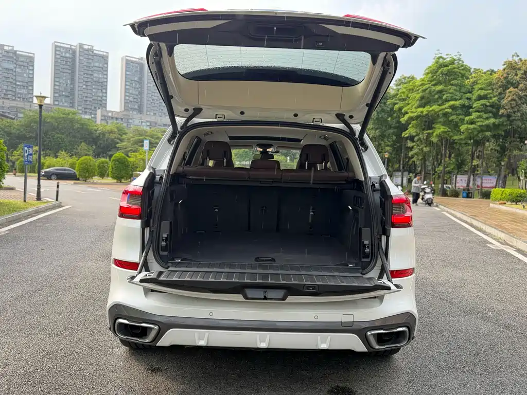 BMW X5 2020 — фото 16
