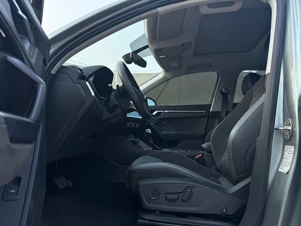 Audi Q3 Sportback 2021 — фото 4