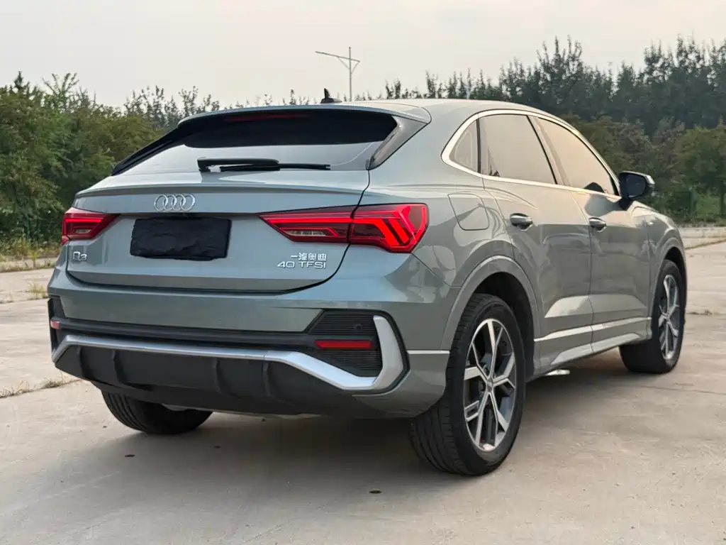 Audi Q3 Sportback 2021 — фото 9