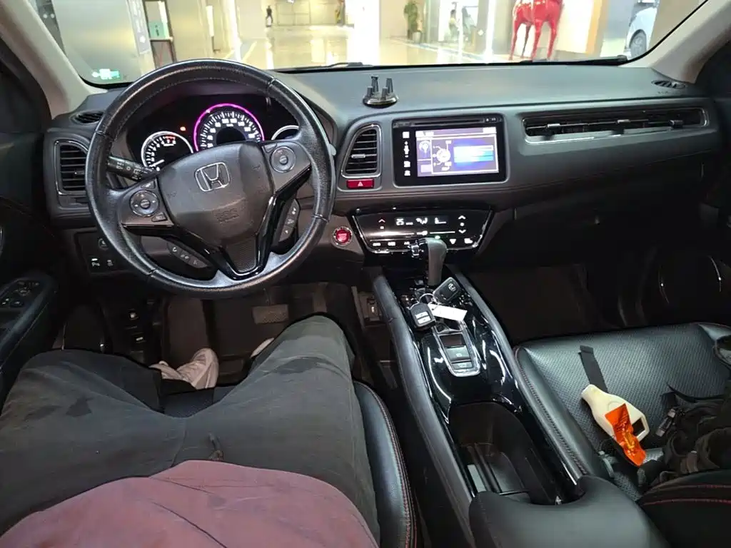Honda Vezel 2017 — фото 10