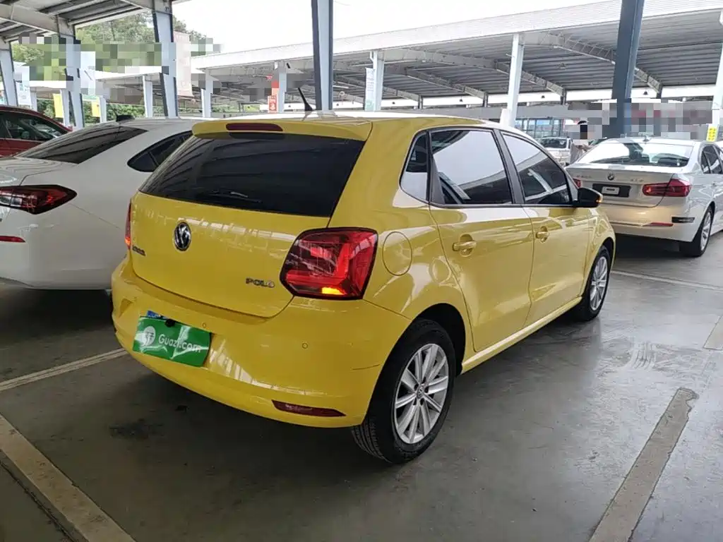 Volkswagen Polo 2015