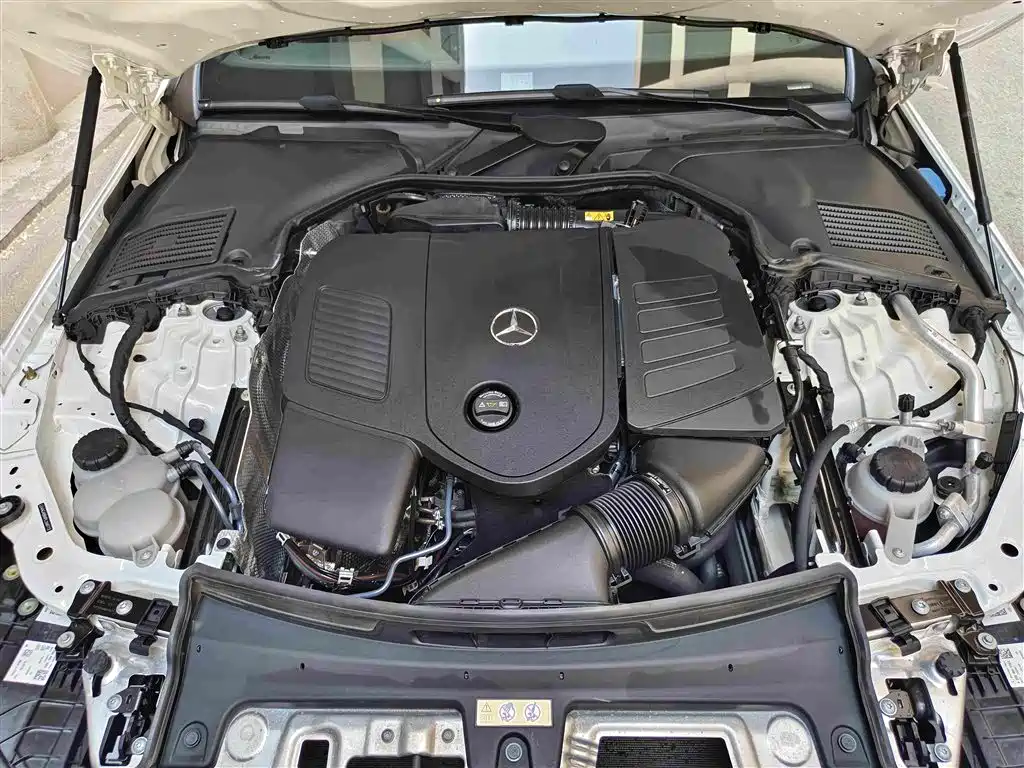 Mercedes-Benz C-Class 2023 — фото 16
