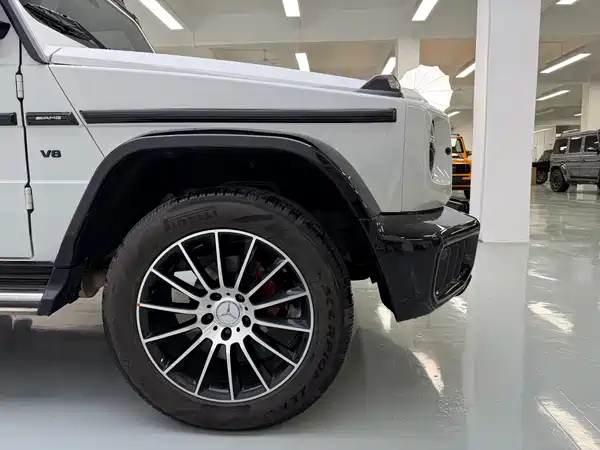 Mercedes-Benz G-Class 2011