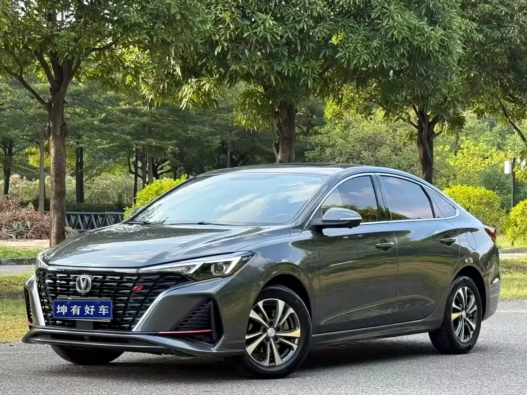 Changan Eado 2022 — фото 1