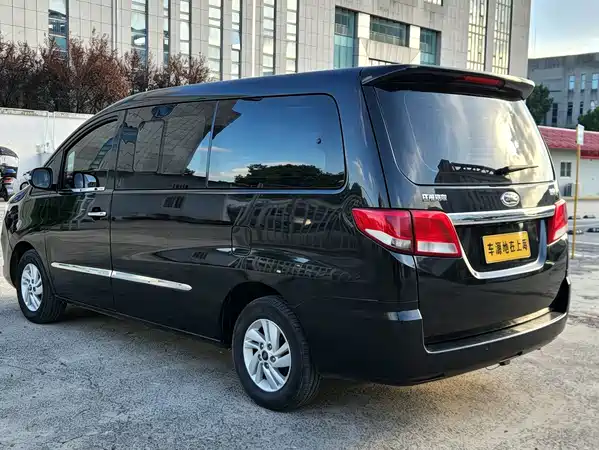 JAC Ruifeng M4 2017