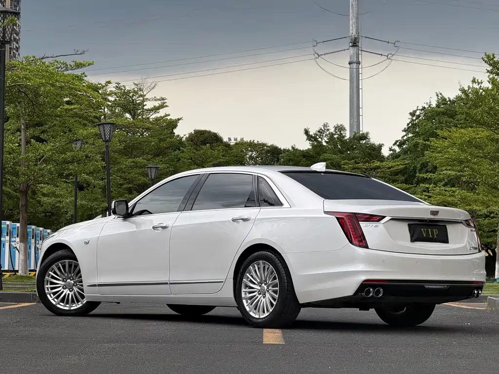 Cadillac CT6 2021 — фото 4