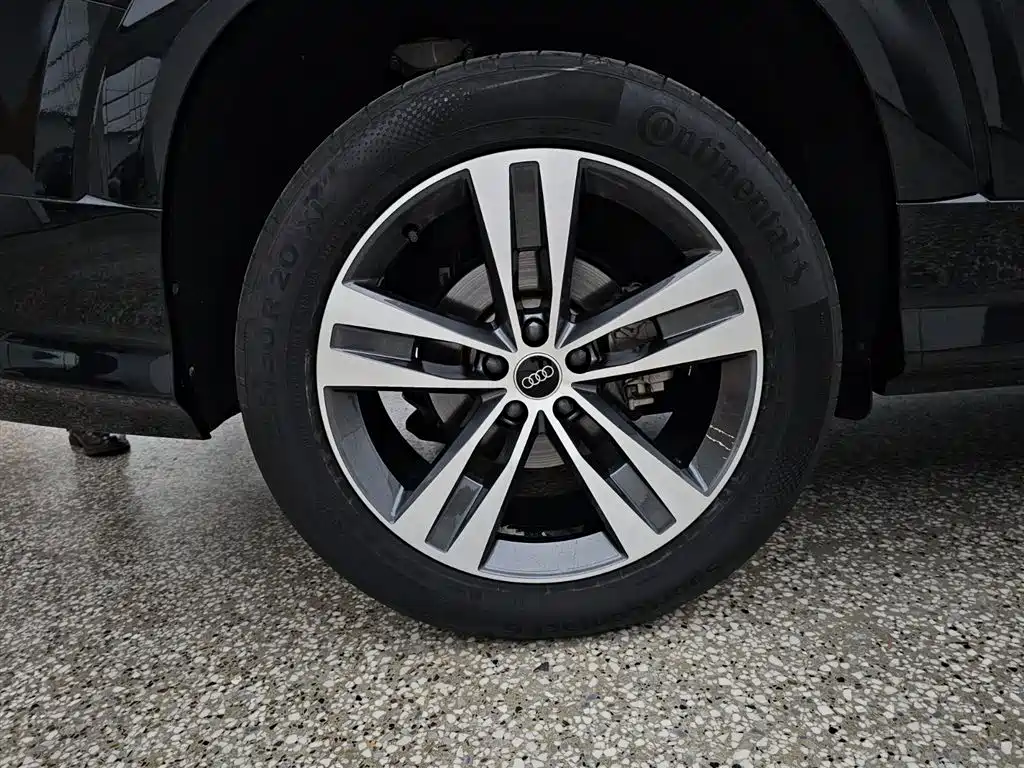 Audi Q6 2023 — фото 15