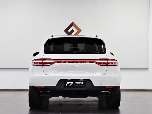 Porsche Macan 2020