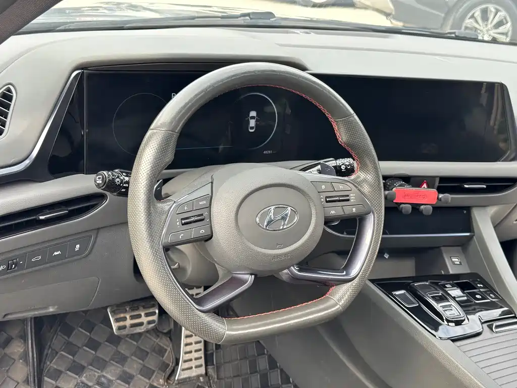 Hyundai Sonata 2023 — фото 16