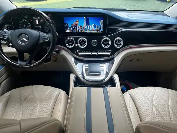 Mercedes-Benz Vito 2025