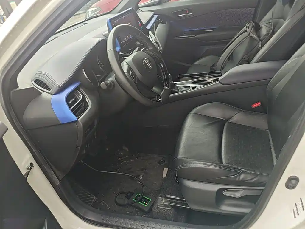 Toyota IZOA 2019 — фото 15
