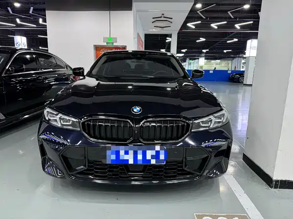 BMW 3 Series 2025