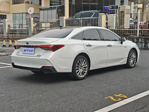 Toyota Avalon 2023