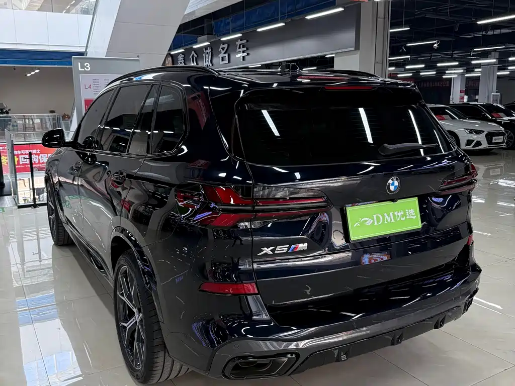 BMW X5 2025 — фото 7