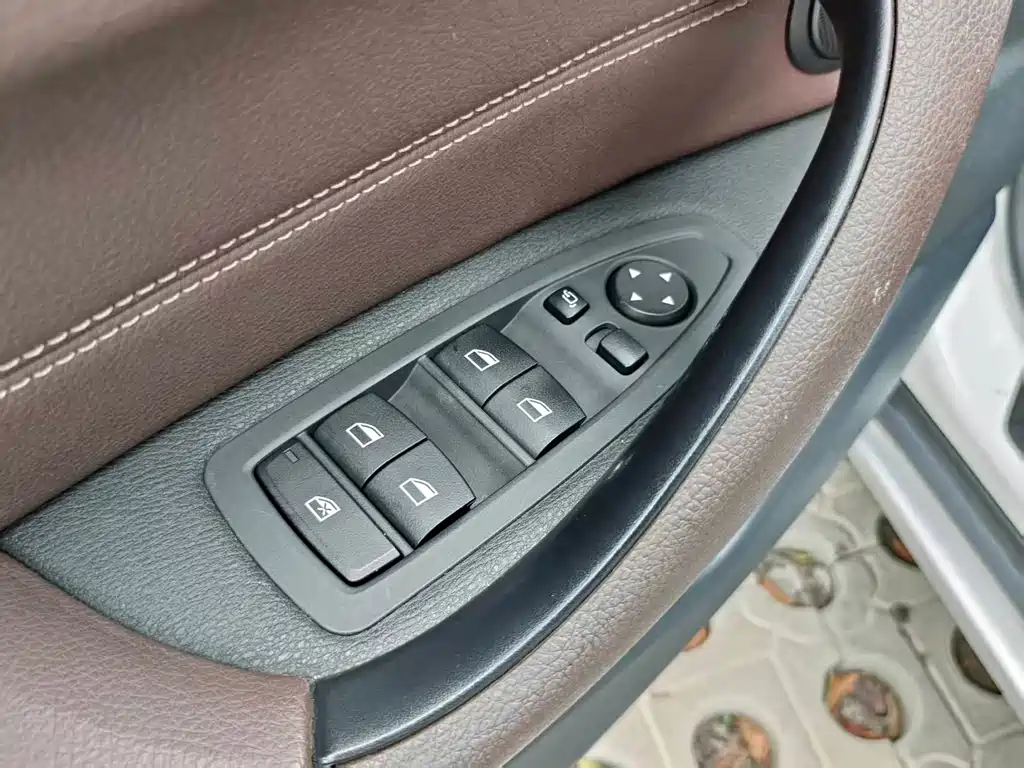 BMW X1 2020 — фото 16