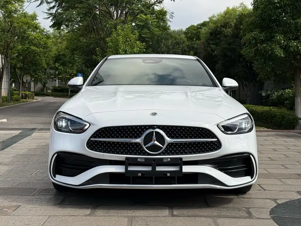 Mercedes-Benz C-Class 2023