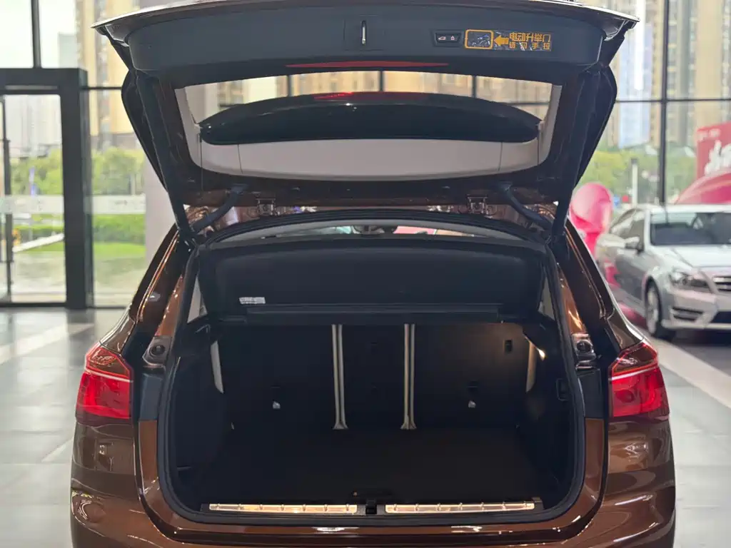 BMW X1 2017 — фото 15