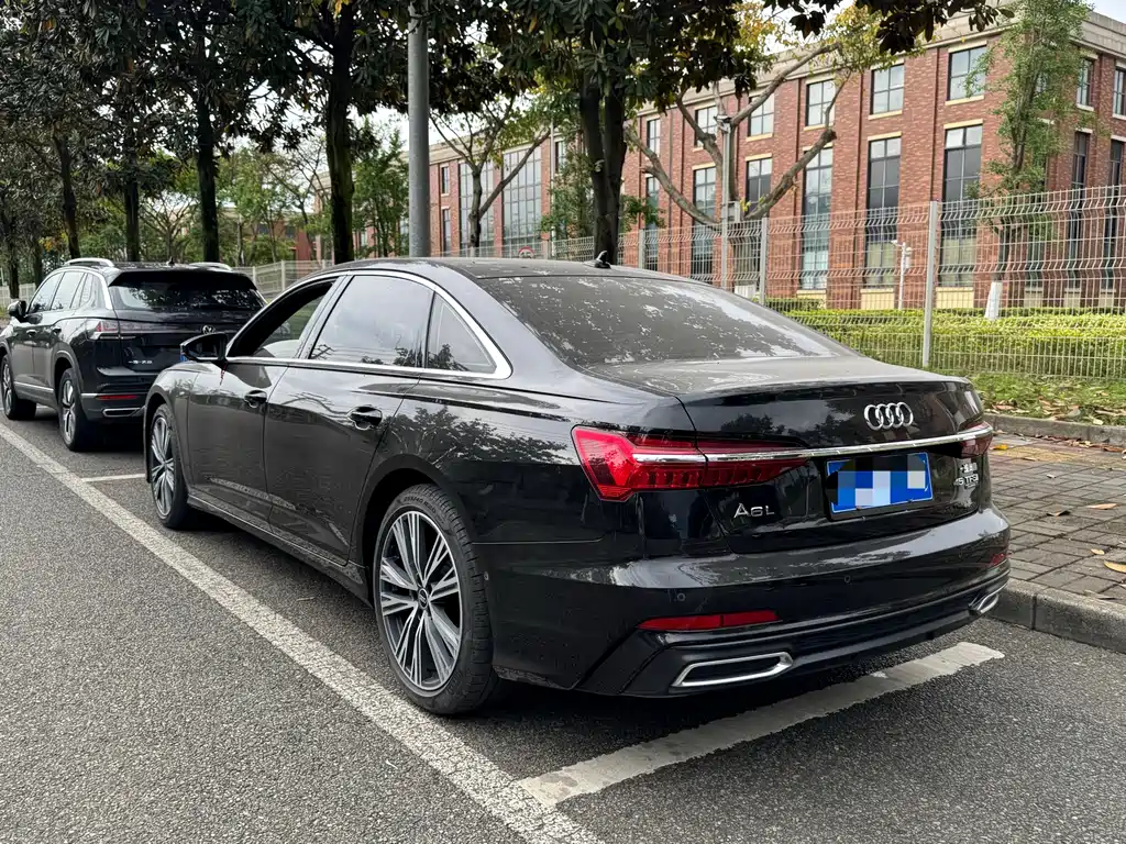 Audi A6L 2022 — фото 3