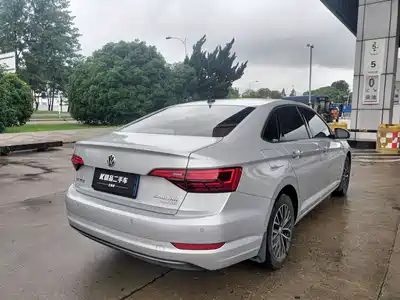 Volkswagen Sagitar 2021