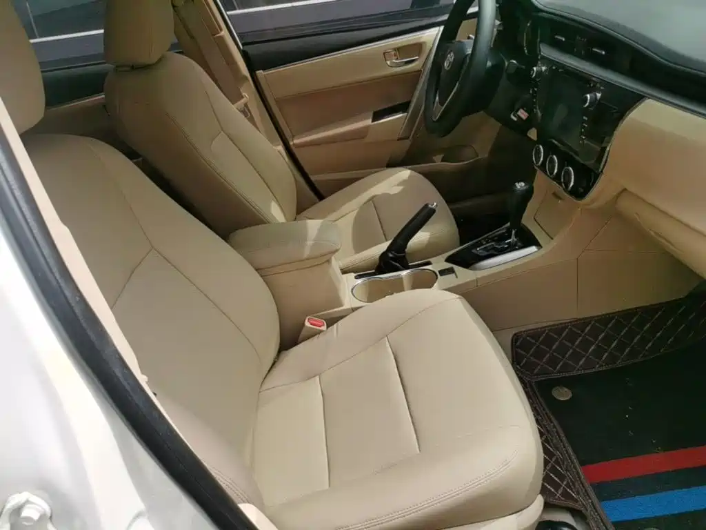 Toyota Corolla 2015 — фото 25