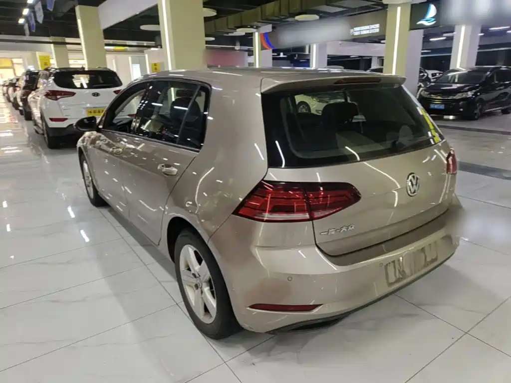 Volkswagen Golf 2019