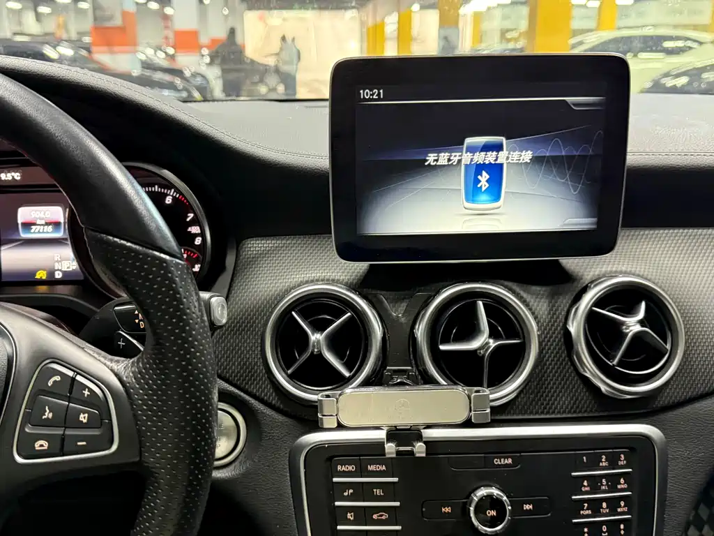 Mercedes-Benz GLA 2019 — фото 19