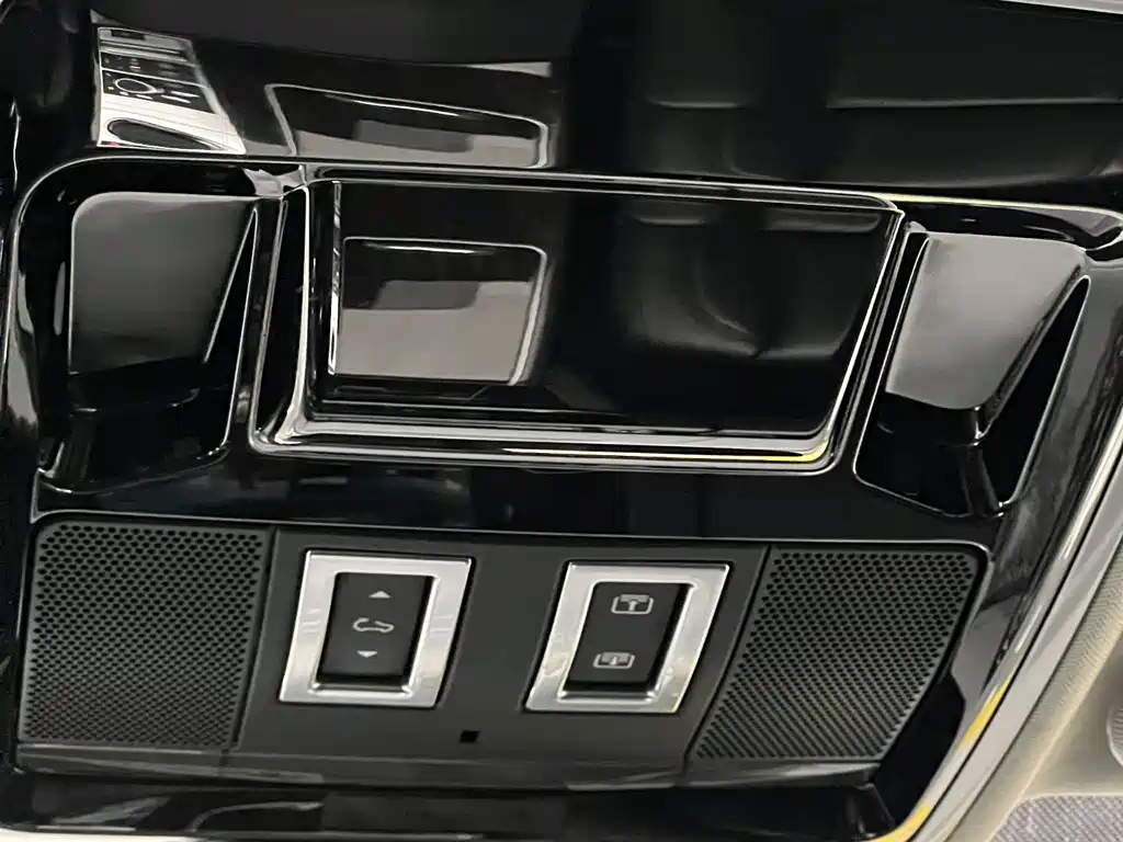 Land Rover Range Rover 2017 — фото 13