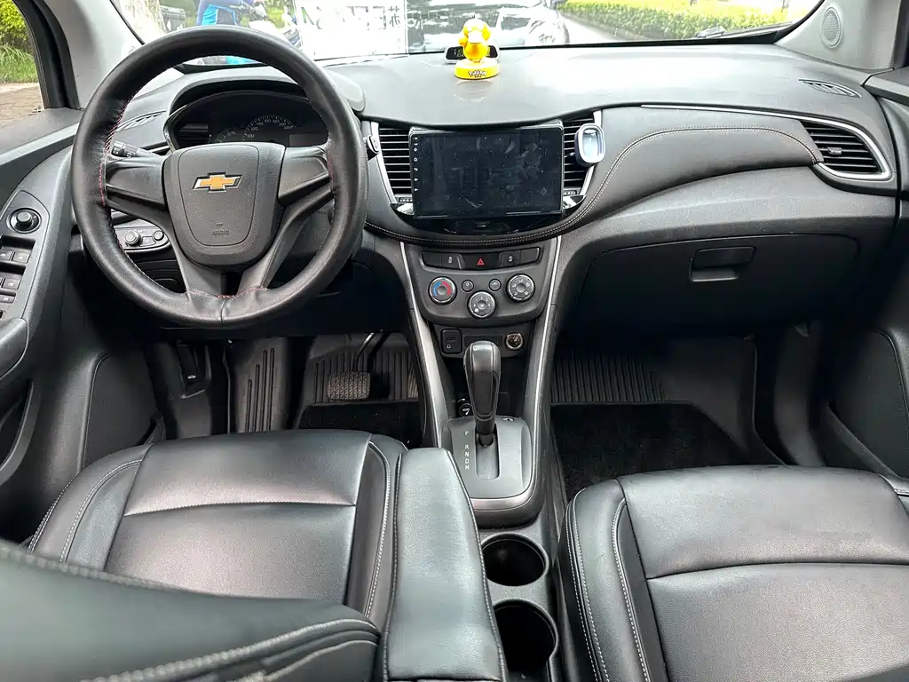 Chevrolet Trax 2017 — фото 12