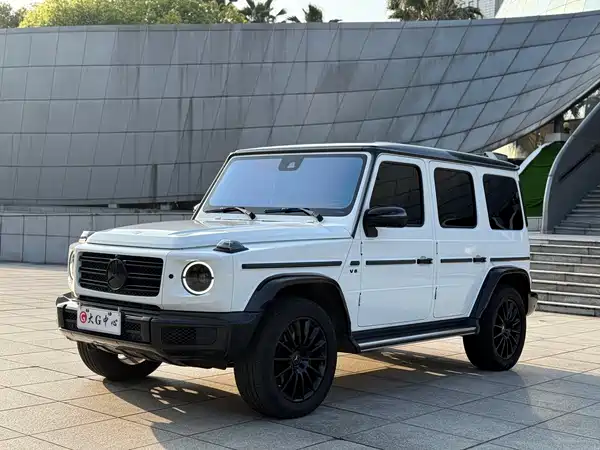 Mercedes-Benz G-Class 2023