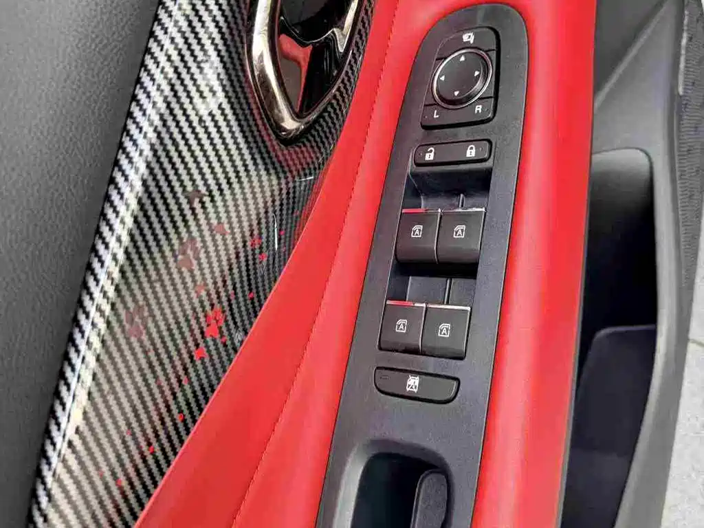 GAC Motor Shadow Leopard 2025 — фото 17