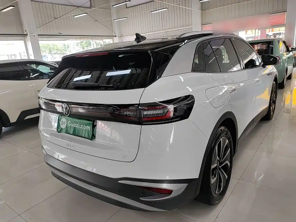 Volkswagen ID.4 X 2024