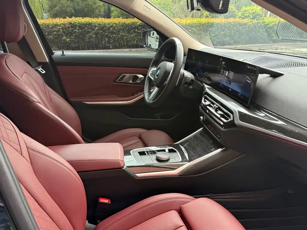 BMW 3 Series 2023