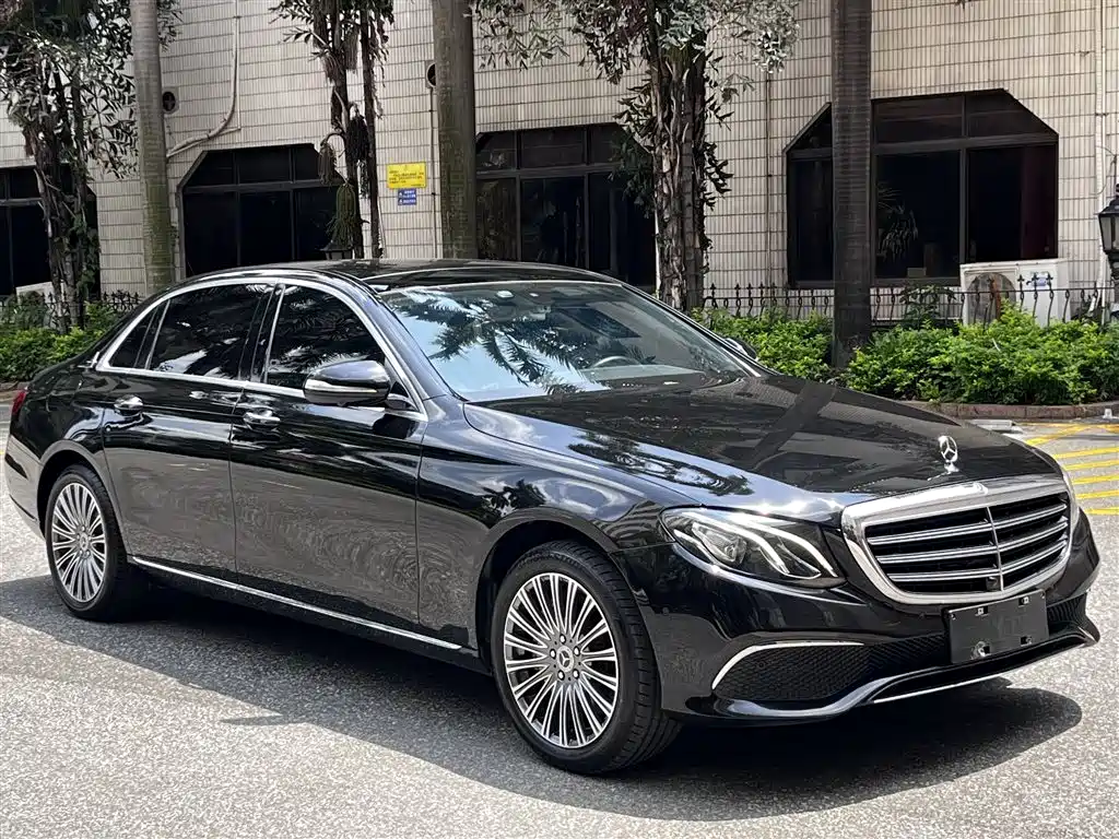 Mercedes-Benz E-Class 2018 — фото 3
