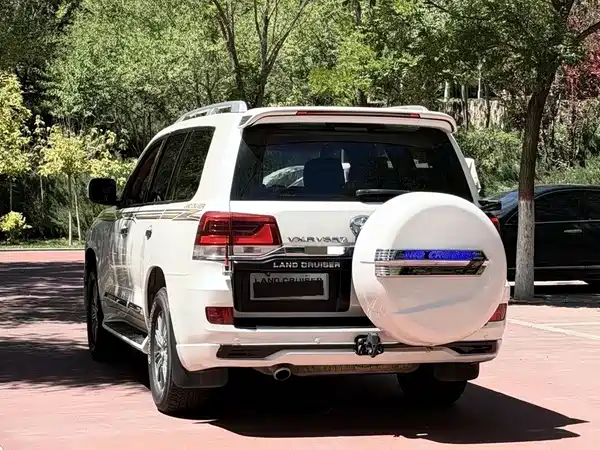Toyota Land Cruiser 2008
