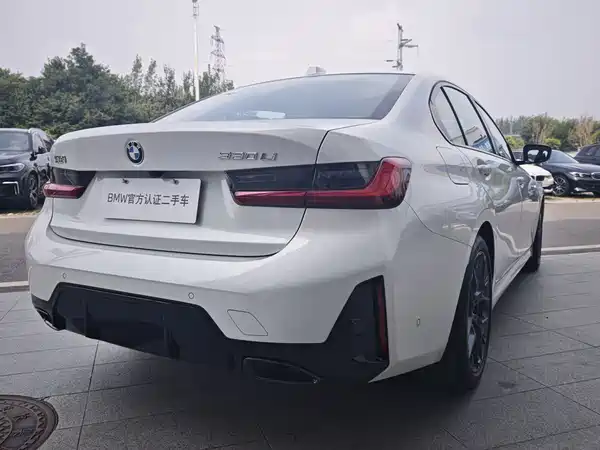 BMW 3 Series 2025