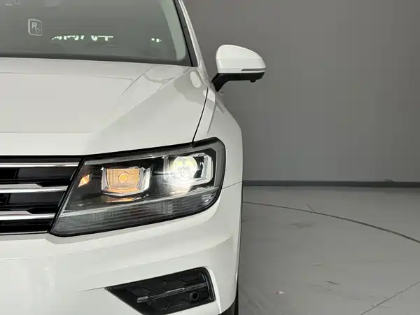 Volkswagen Tiguan L 2020