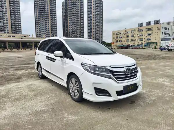 Honda Elysion 2017