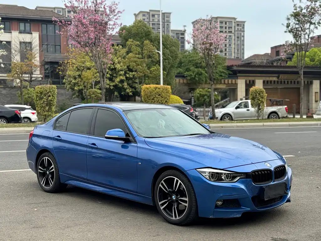 BMW 3 Series 2018 — фото 3