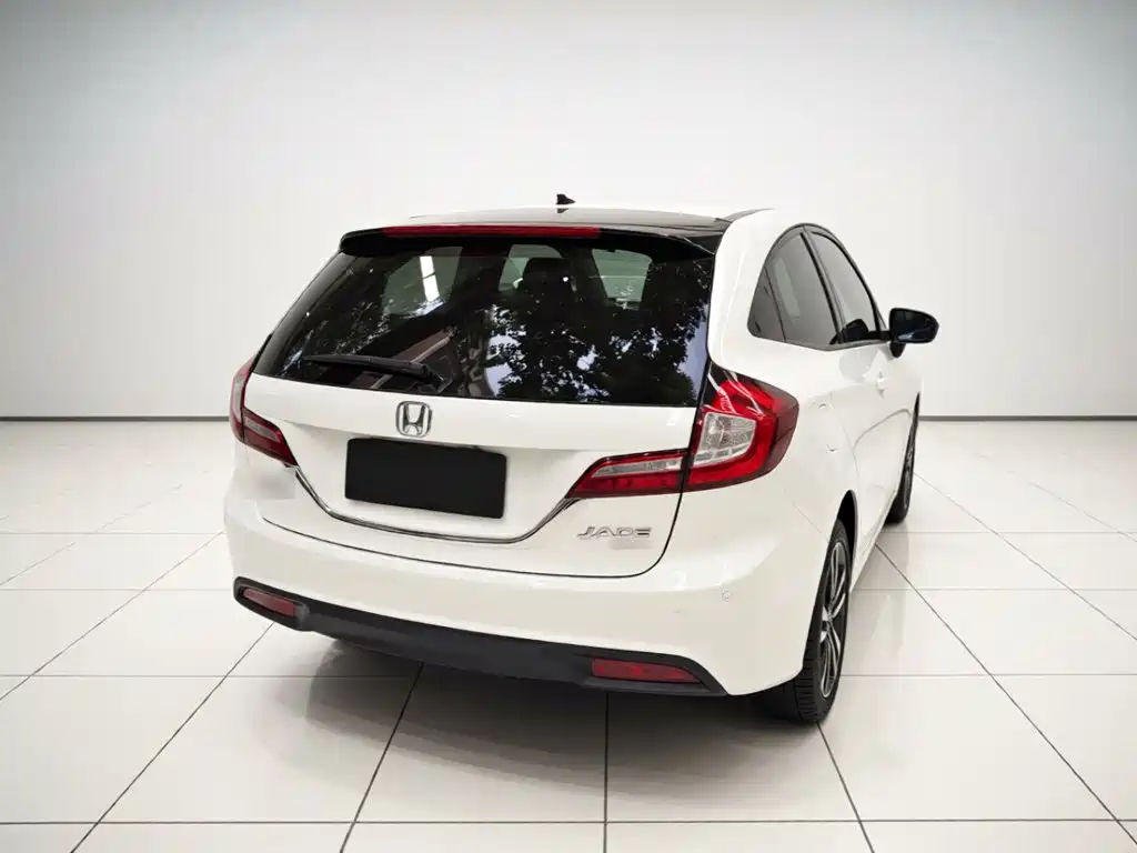 Honda Jade 2015 — фото 3