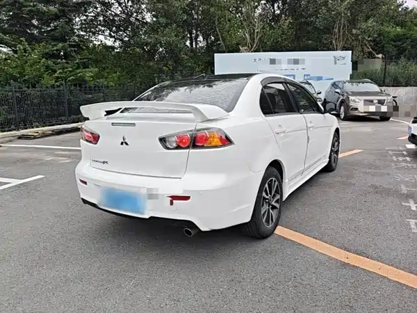 Mitsubishi Lancer EX 2018