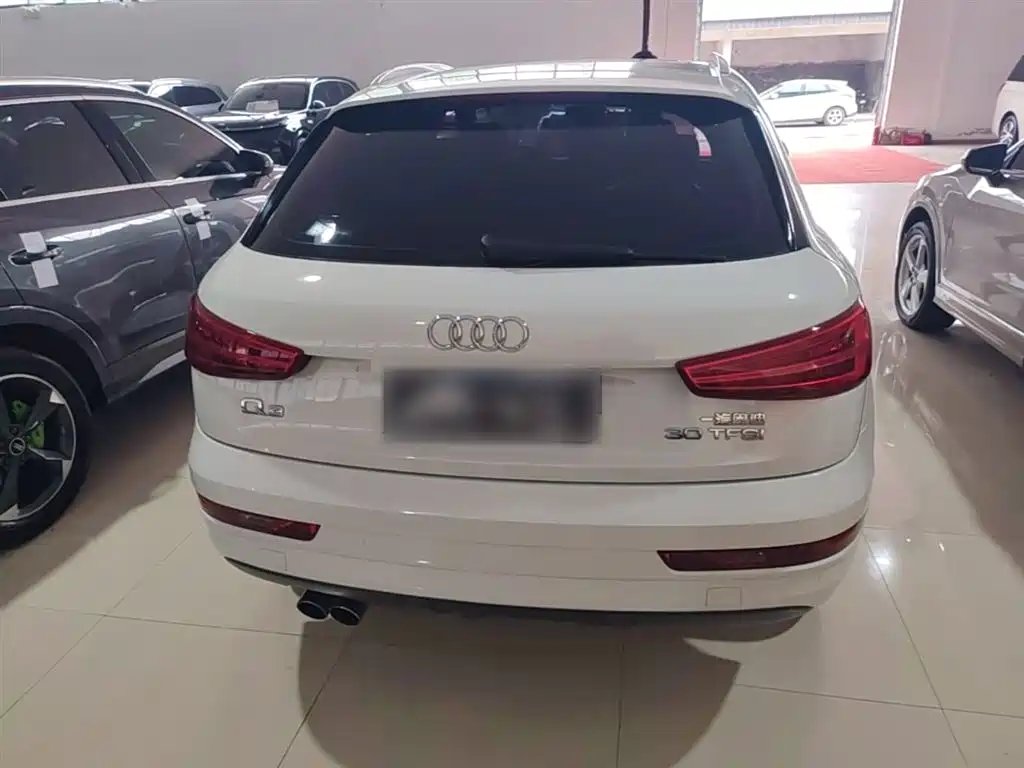 Audi Q3 2018 — фото 6