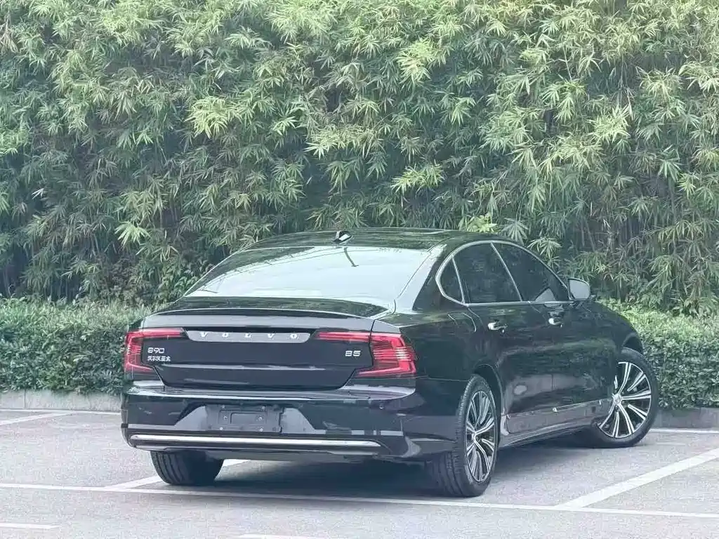 Volvo S90 2023 — фото 9