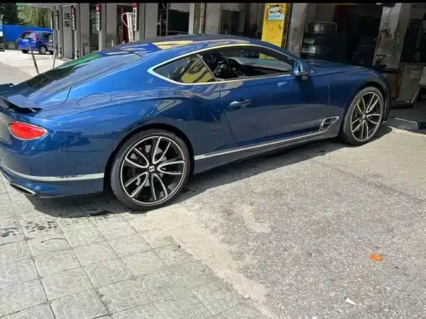 Bentley Continental 2020