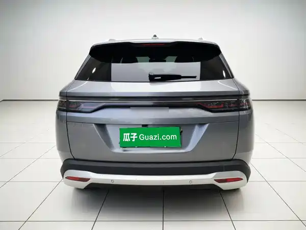 BYD Song L DM-i 2025