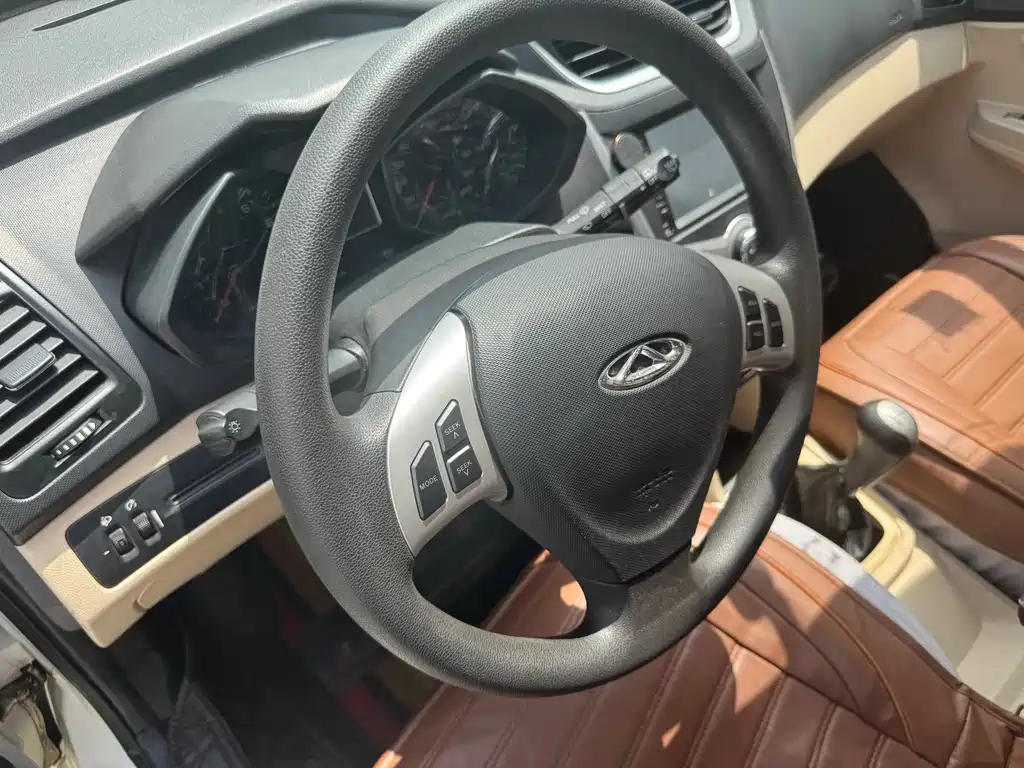Chery Fengyun 2 2015