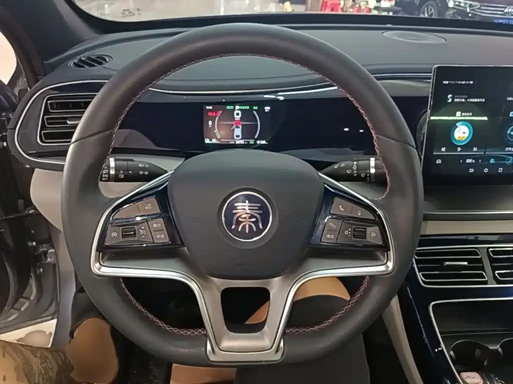 BYD Qin PLUS 2022 — фото 11