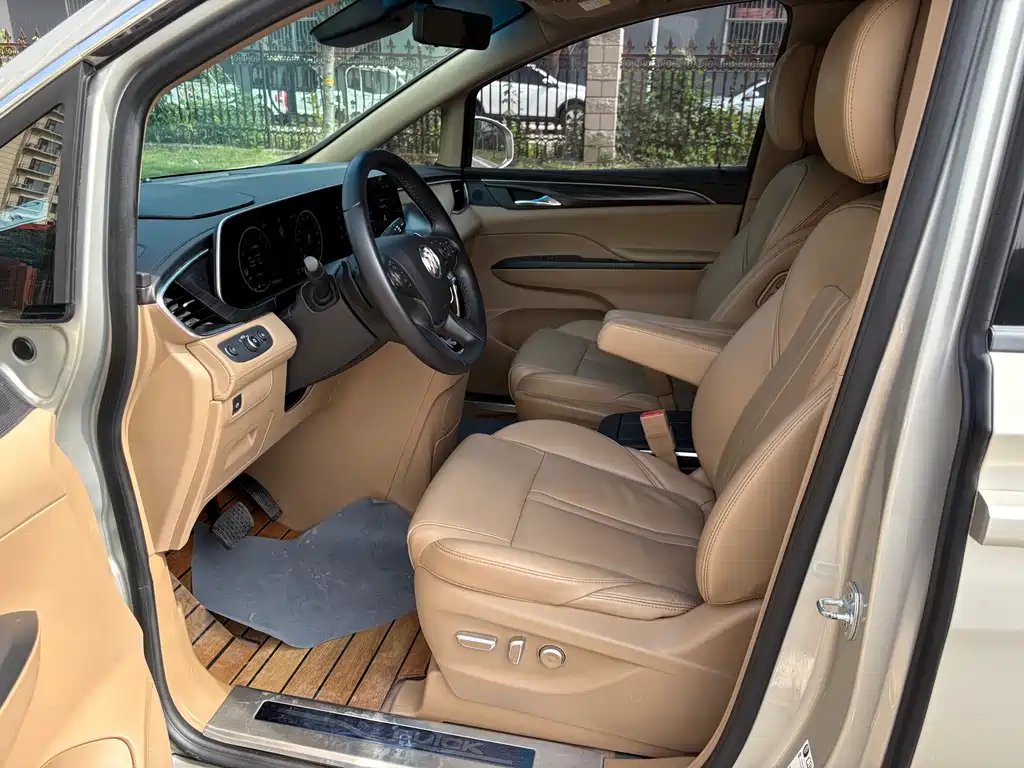 Buick GL8 2021