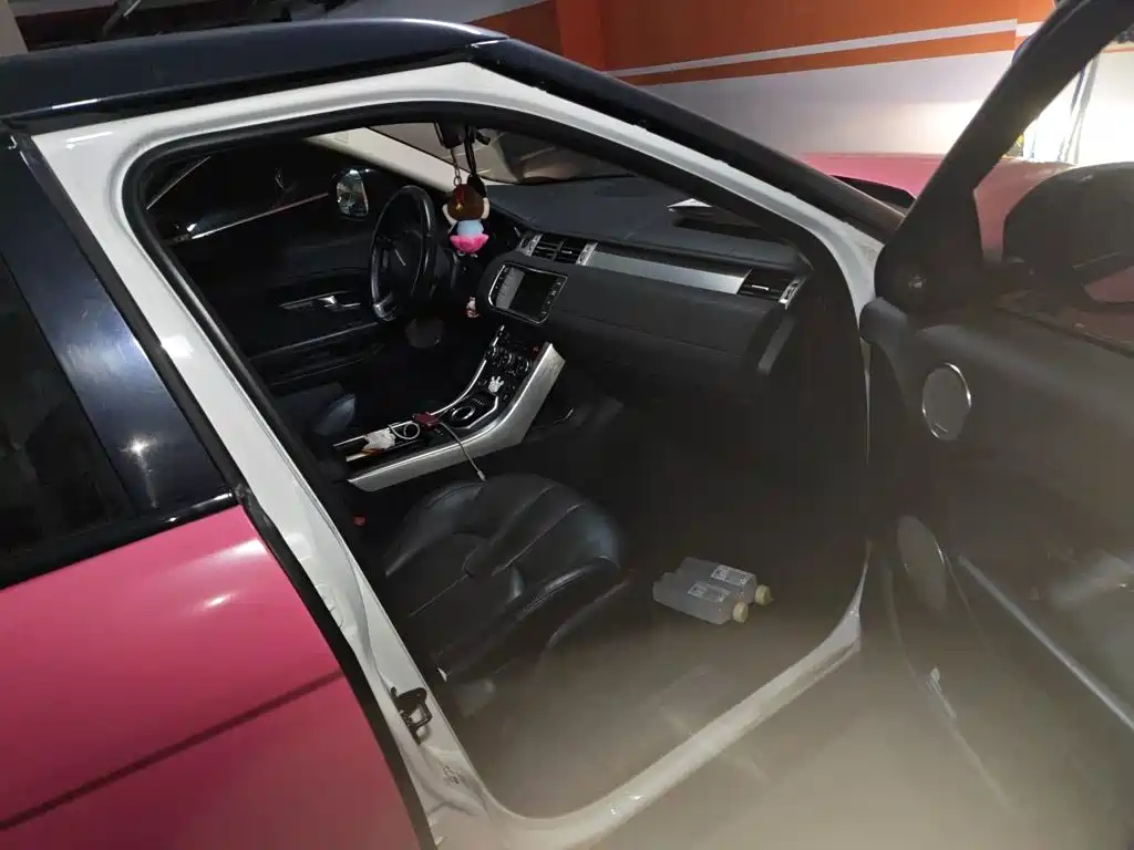 Land Rover Range Rover Evoque 2015 — фото 21