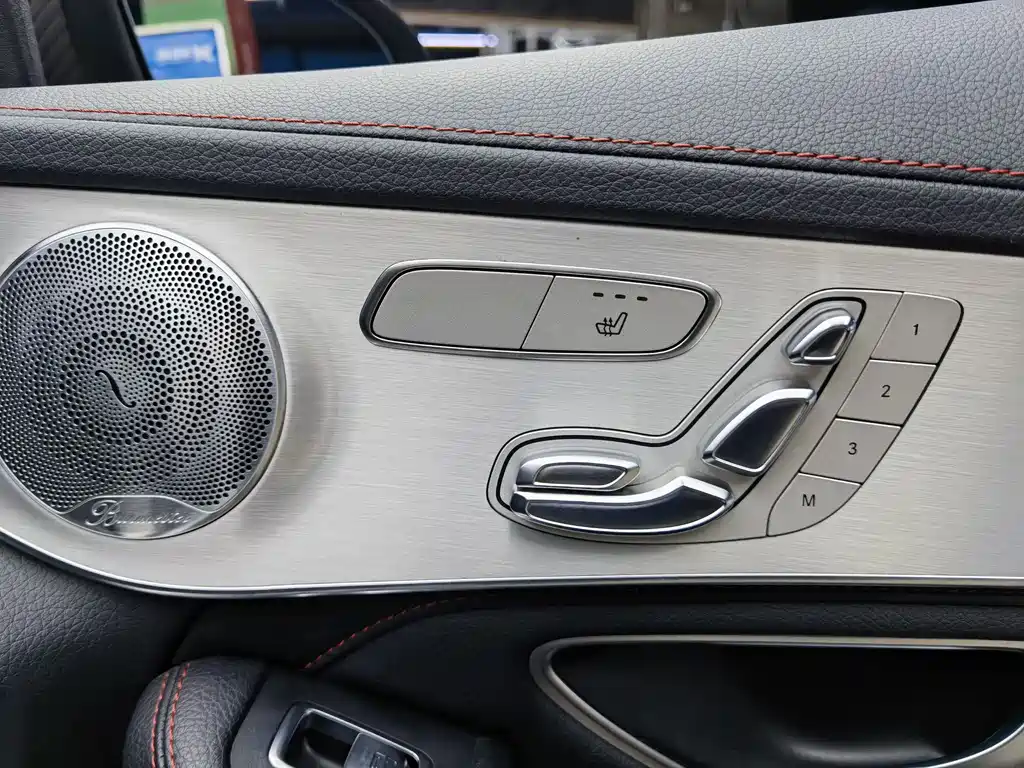 Mercedes-Benz GLC Coupe AMG 2018 — фото 20